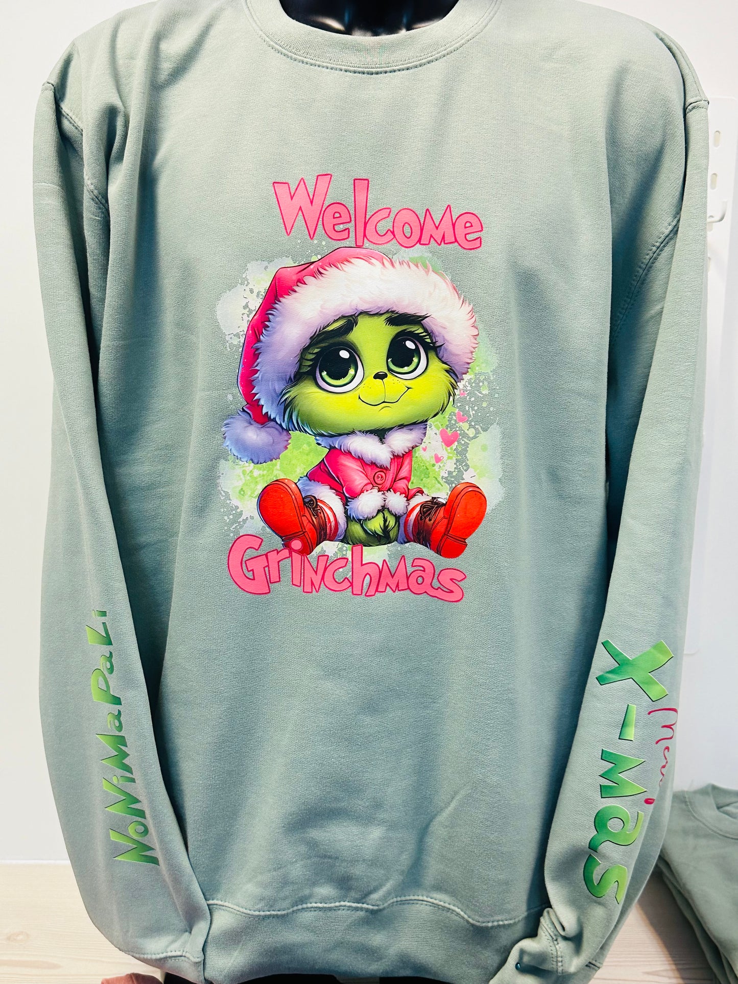 Sweater Welcome Grinchmas