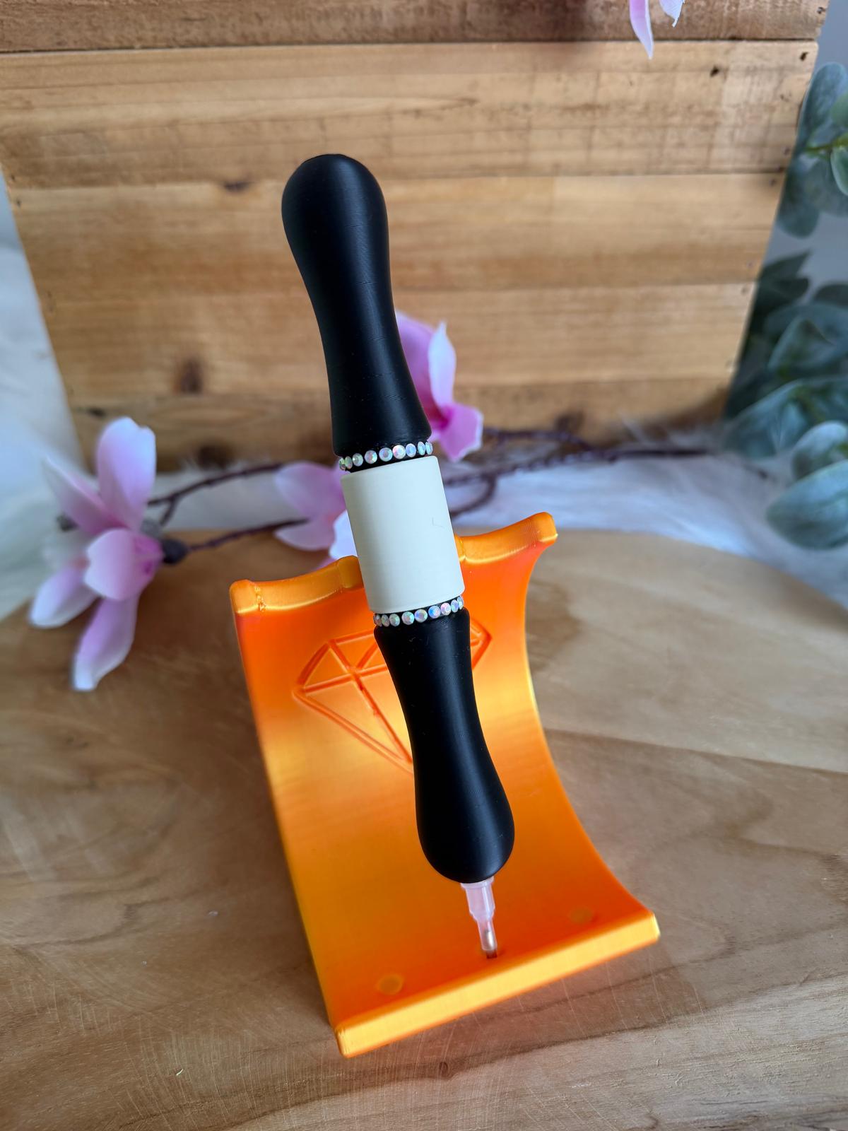 Infinity Pen Diamond Painting Stift – handveredelt mit Swarovski-Steinen schwarz